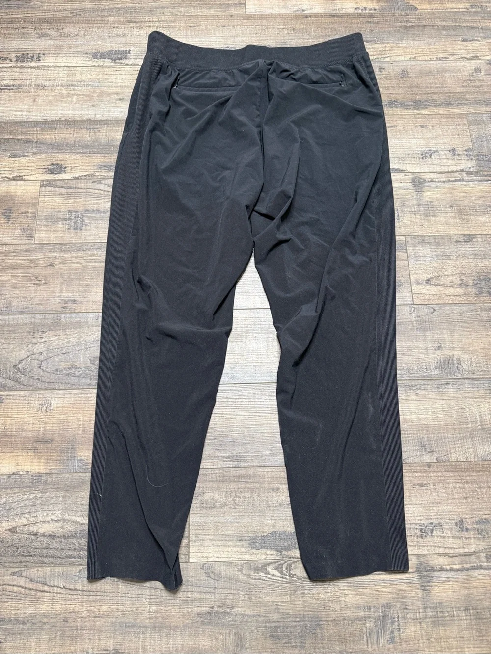Athleta Brooklyn  Ankle Black Pants Pull-up Pant Women's Size 14